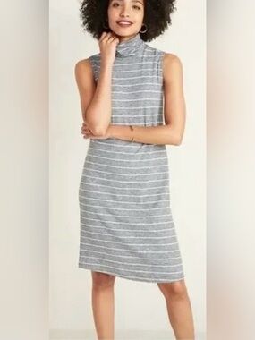 Old Navy Gray and White Striped Sleeveless Midi Dress Size L